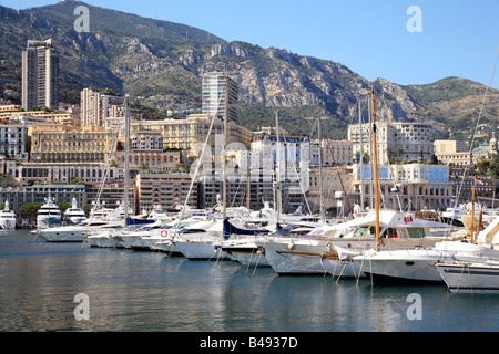 Yachts in Monte Carlo Harbour Foto Stock