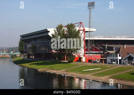 Il Nottingham Forest Football Club, la città Massa, Nottingham, Inghilterra, Regno Unito Foto Stock