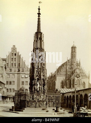 Geografia / viaggio, Germania, Norimberga, piazze, piazza Hauptmarkt, bella fontana e chiesa della nostra signora, 24.7.1894, Foto Stock