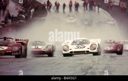 Sport, auto da corsa, auto da corsa, Brands Hatch Circuit , inizio gara, Fawkham London, 1970, Foto Stock