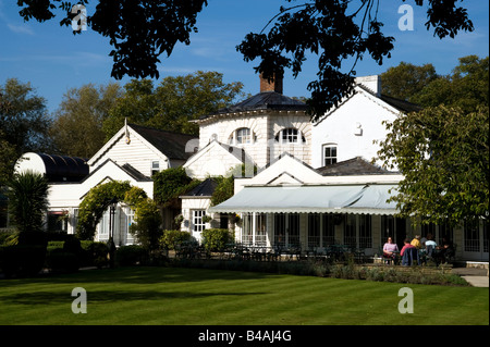 Monkey Island Hotel su una piccola isola sul Tamigi a Bray Foto Stock