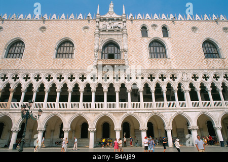 Italia Venezia piazza San Marco Palazzo Ducale Foto Stock