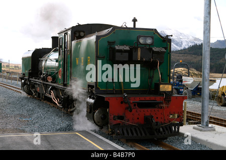 Welsh Highland Railway motore a vapore nel Galles del Nord. Foto Stock