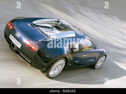 Auto Bugatti Veyron 18/4, roadster, modello anno 2000-, guida, diagonale dal retro, blu/nero, 500 ps, 6,3 litri, 18 cylind Foto Stock