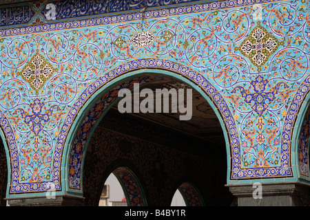 Decorazioni di Sayyida Zeinab moschea iraniana, Damasco, Siria Foto Stock