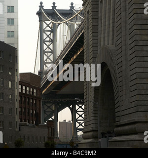 DUMBO giù sotto Manhattan Bridge sottopassaggio New York City USA Foto Stock