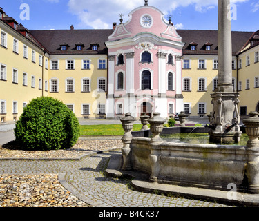 DE - Bassa Baviera: Metten monastero (Innenhof & Festhalle) Foto Stock