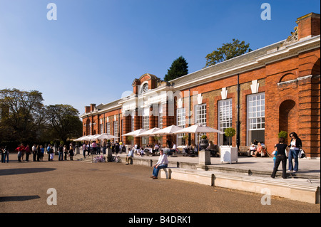 Ristorante Orangery e a Kensington Gardens London Regno Unito Foto Stock