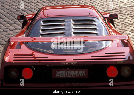 Auto, Ferrari F40, roadster, coupe/Coupe, rosso, anno modello 1988-1989, in piedi, difesa, vista posteriore, vista dettagliata, luci posteriori, Foto Stock