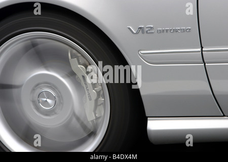 Auto Mercedes CL 65 AMG, anno modello 2003, argento, Limousine, guida, vista dettagliata, freni, tecnica/accessorio, accessori, S Foto Stock