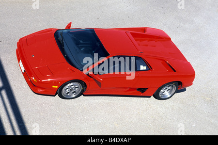 Auto Lamborghini Diablo VT, coupe/ Coupe, roadster, rosso, anno modello 1995, stando in piedi, difesa, diagonale da sopra Foto Stock