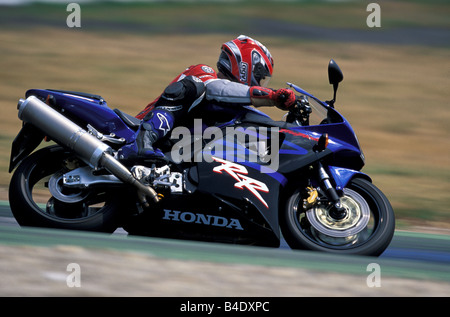 Ciclo motore, sport ciclo motore, sportivo, Honda Fireblade, blu, anno modello 2003, la guida, la posizione inclinata, posizione laterale, Foto Stock