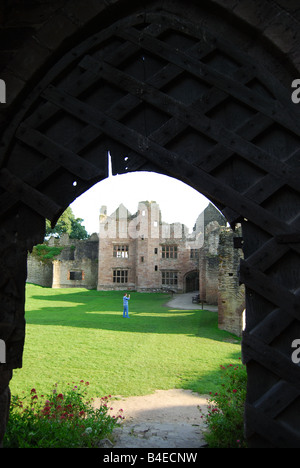 Gamma del nord gate, Ludlow Castle, Ludlow, Shropshire, England, Regno Unito Foto Stock