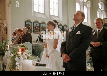 Cerimonia di matrimonio in una chiesa, raciborz, Polonia Foto Stock