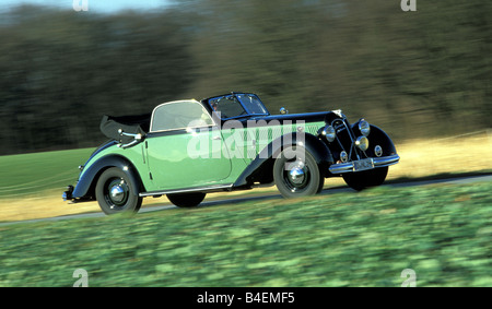 Auto, Arkona Stoewer, circa anno modello 1939-1945, auto d'epoca, trenta anni trenta, quaranta, fourties, verde-nero, convertibili, con Foto Stock