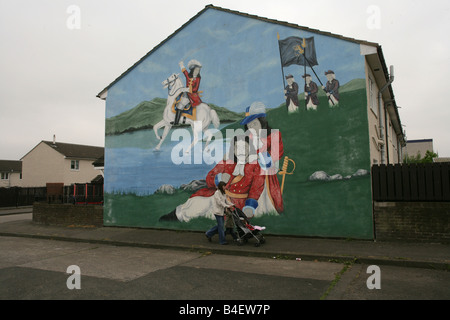 Lealisti murale di King William sconfiggendo re Giacomo II a Belfast, Irlanda del Nord, Regno Unito. Foto Stock