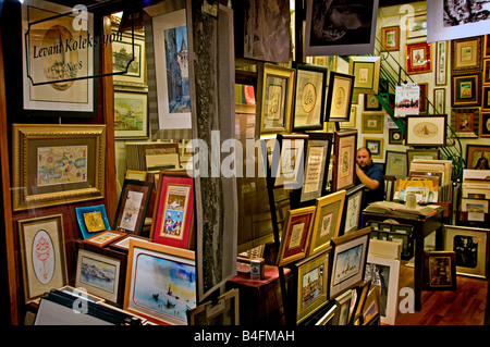 Istanbul Istiklal Caddesi Beyoglu shopping street trimestre galleria d'arte Foto Stock