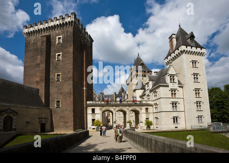 Il castello nella città di Pau, nella parte sud-ovest della Francia. Foto Stock