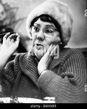 Dandy Nichols attrice britannica 1967 Foto Stock