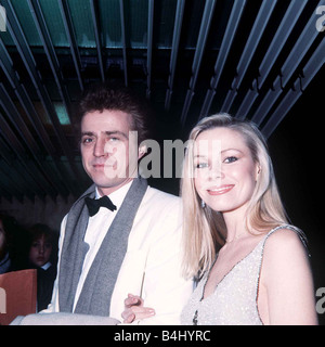 Nicholas attore a sfera e Pamela Stephenson attrice comedienne frequentando il British Academy Awards Marzo 1980 dbase msi Foto Stock