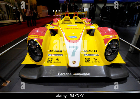 Una Formula One racing car esposti al Paris International Auto Motor Show. Foto Stock