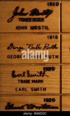 George Babe Ruth e Earl Smith firma Foto Stock