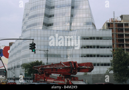 Architetto Frank Gehry's IAC World HQ, in Chelsea District di Manhattan a New York, da sud-ovest Foto Stock