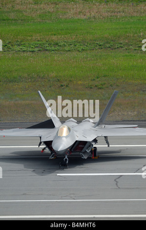 Moderno e stealth american jet da combattimento F Raptor sul parcheggio - Arctic Thunder airshow 2008 - Anchorage - Alaska - USA Foto Stock
