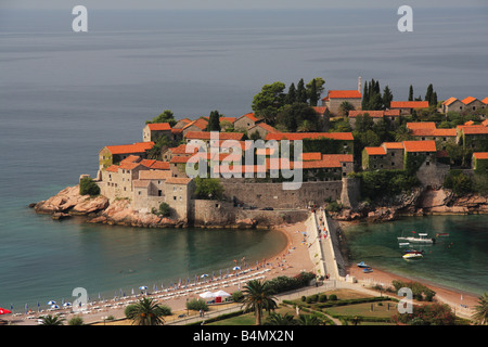 Isola di Sveti Stefan convertito in hotel di lusso, Montenegro Foto Stock