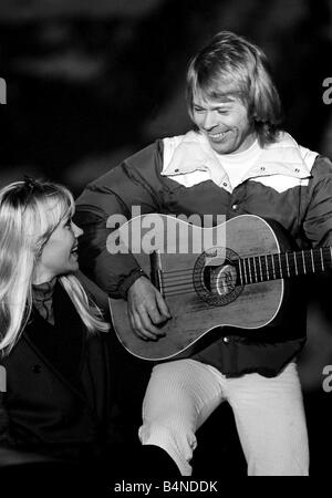 ABBA Febbraio 1979 Abba anni settanta pop svedese gruppo consistente di Benny Frida Bjorn e Anna che ha vinto nel 1974 Eurovision Song Contest con la canzone Waterloo Bjorn e Anna in Svizzera la registrazione di un video Foto Stock