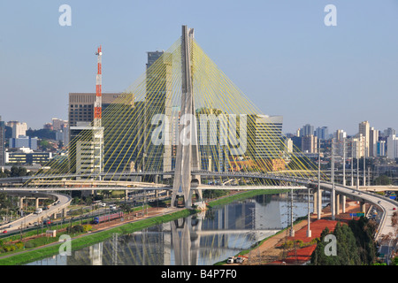 Octavio Frias ponte cavo di Sao Paulo in Brasile Foto Stock