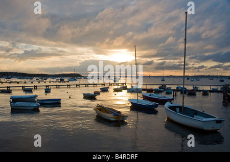 Tramonto sul porto di Poole, Poole, Dorset, England, Regno Unito Foto Stock