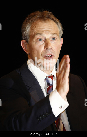 Tony Blair fa il suo ultimo discorso alla conferenza come leader a Manchester Foto Stock