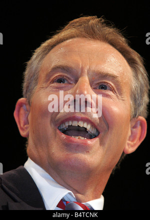 Tony Blair fa il suo ultimo discorso alla conferenza come leader a Manchester Foto Stock