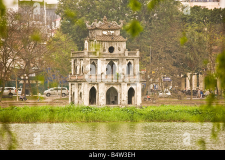 Torre di tartaruga Hoam Kiem Lake Hanoi Vietnam Foto Stock