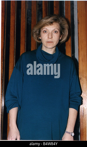 Freddie Mercury e fidanzata Mary Austin Novembre 1985 Foto stock - Alamy