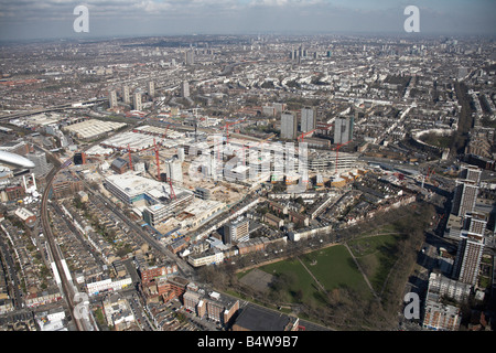 Vista aerea del nord est di Westfield bianco per lo sviluppo della città Sito in costruzione Shepherd s Bush Common London W12 REGNO UNITO 2007 Foto Stock