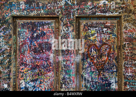 I graffiti sulla porta a verona, Italia Foto Stock