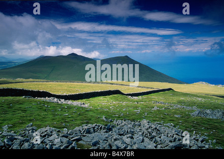 Gyrn Ddu e Gyrn Goch da Bwlch Mawr Snowdonia Galles del Nord Foto Stock