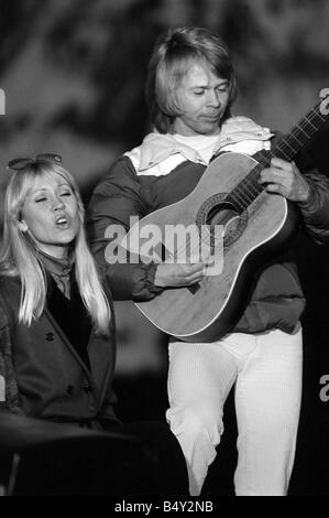 ABBA Febbraio 1979 Abba anni settanta pop svedese gruppo consistente di Benny Frida Bjorn e Anna che ha vinto nel 1974 Eurovision Song Contest con la canzone Waterloo OPS Bjorn e Anna in Svizzera la registrazione di un video 24 2 1979 Foto Stock