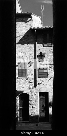 Le strette vie San Quirico, Valle de Orcia, Toscana, Italia Foto Stock