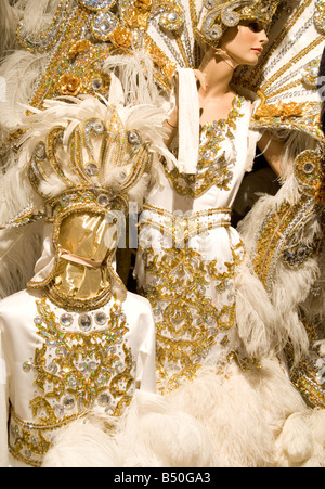 Manichini in costume presso il Mardi Gras museo di Imperial Calcasieu, Lake Charles, Louisiana Foto Stock