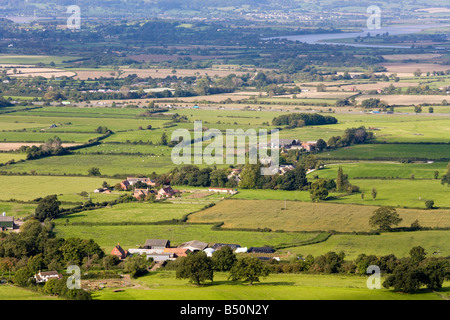 Tre aziende della Severn Vale a poco Haresfield, Gloucestershire - vista dal faro Haresfield guardando ad ovest verso la M5 Foto Stock