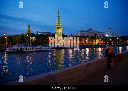 Sep 2008 - vista sopra il Cremlino e il fiume Moskva Mosca Russia Foto Stock