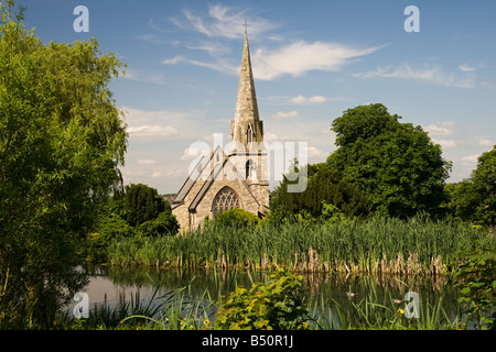 St Pauls chiesa in Woodford Bridge, Essex, Inghilterra. Foto Stock