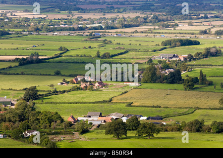 Tre aziende della Severn Vale a poco Haresfield, Gloucestershire - vista dal faro Haresfield guardando ad ovest verso la M5 Foto Stock