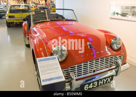 1959 Triumph TR3A sul display all'Heritage Motor Centre, Gaydon, Warwickshire Foto Stock