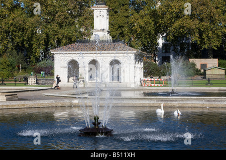 Italian Gardens Kensington Gardens Royal Park Londra Inghilterra Regno unito Gb Foto Stock