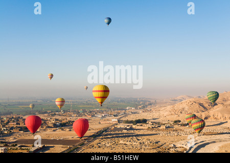 I palloni ad aria calda, West Bank, Luxor, Egitto Foto Stock