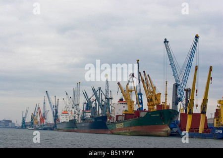 Dal porto di Anversa, Belgio. Foto Stock